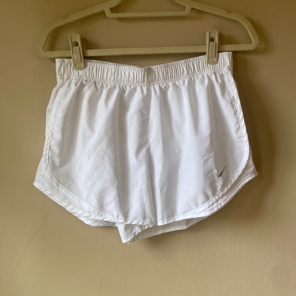 Nike Womens Shorts Size Medium